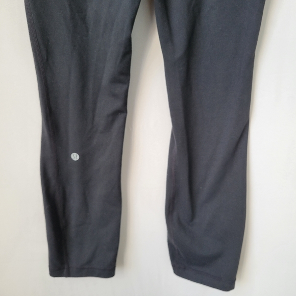 Lululemon Cropped Leggings Black 4 - Picture 7 of 8